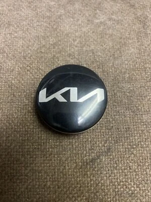 2019-21 起亚 Sportage Optima Soul Rio Forte OE 全新徽标中心盖 52960 3W200 — 第 1/2 张图片