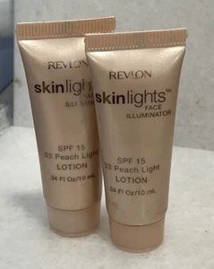 2 Revlon Skinlights Face Illuminator SPF 15 02 Peach Light Lotion 0.34 oz - Picture 1 of 2