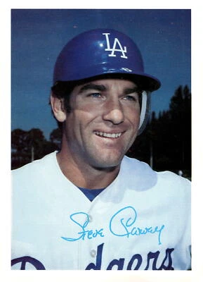 1980 Topps Superstar Photos (Gray Backs) #13 Steve Garvey - Image 1 of 2