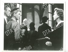 THE MAN WHO KNEW TOO MUCH-1983-8 X 10-STILL-FN-THRILLER-JIMMY STEWART-DORI FN