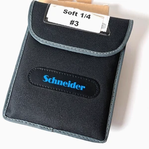 Schneider 4x5.650" Classic Soft 1/4 Glass Filter - Picture 1 of 4
