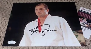 ROYCE GRACIE SIGNED 8X10 PHOTO AUTOGRAPH UFC 1 MMA JSA - Picture 1 of 1