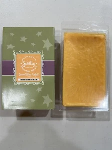 SCENTSY 16 OZ BRICK COCONUT CITRUS PARFAIT DISCONTINUED RETIRED NOS - Picture 1 of 4