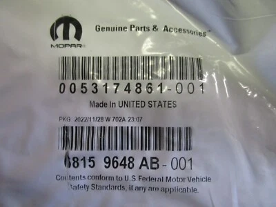 NUEVO OEM 2013-16 Dodge Dart trasero derecho película antichip 6815 9648 AB Foto 1 de 2