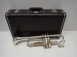 Yamaha YTR-739T Trumpet