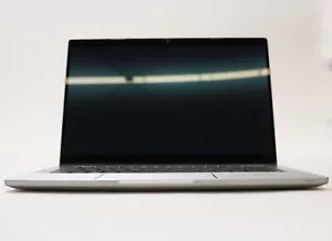 Dell Latitude 5320 13.3-inch Full HD Laptop Intel Core i7-1185G7 32GB RAM 512GB - Picture 1 of 5