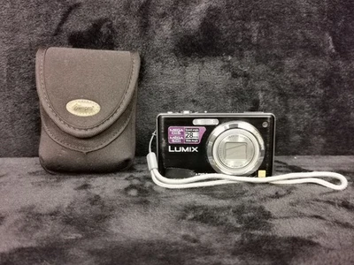 Panasonic Lumix DMC-FH20 14MP Digital Camera Black 8x Zoom Mega OIS Lowepro Case - Image 1 of 4