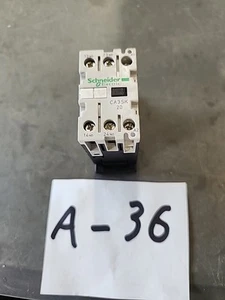 SCHNEIDER ELECTRIC CA3SK-10A CONTACTOR-500V-CA3SK114E-7 - Picture 1 of 9