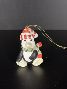 2 1/2" "Festive" Linex Pinguin Biskuit Porzellan hängende Ornament - Bild 1 von 5