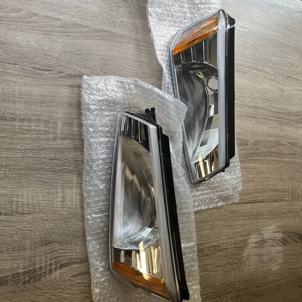 Luces de señalización para Chevrolet Avalanche 1500/2500 02-06 Foto 1 de 4