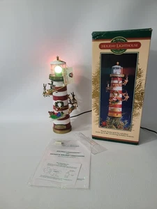 Mr. Christmas Holiday Leuchtturm Santa Rentier musikalisch animiert beleuchtet funktioniert - Bild 1 von 10