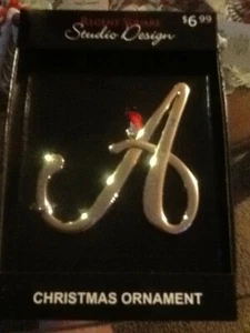 NEW STUDIO DESIGN regent square new letter "A" inital monogram ornament with gem - Picture 1 of 1