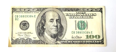 2001 $100 One Hundred Dollar Bill, Federal Reserve Note, Serial # CB38809384E - Image 1 of 2