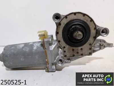 OEM 1994-1997 Mercedes C280 2.8L W202 Rear Right Electric Window Motor - Image 1 of 4