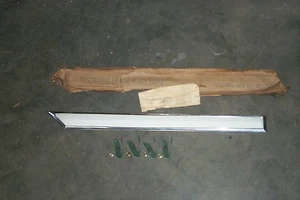 NOS L Fender Trim 74 75 76 Ford Gran Torino Elite-Quarter Panel 1974 1975 1976 - Picture 1 of 5