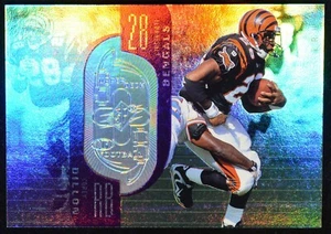 1998 SPx Finite Spectrum #19 Corey Dillon #d /1900 - Picture 1 of 2