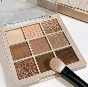 Paleta de sombras de ojos Shimmery Golden Nude brillante de 9 colores - Imagen 1 de 6