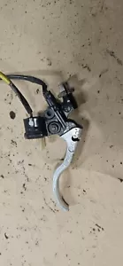 2000-2007 Yamaha ttr125 Clutch Lever perch BROKEN - Picture 1 of 6