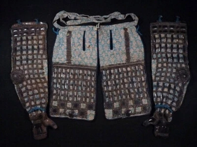 Original HAIDATE and KOTE from Samurai armor from EDO period. - Image 1 of 4
