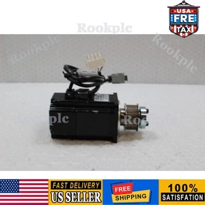 6889 Yaskawa Electric SGMAH-02B1A21 AC Servo Motor - Picture 1 of 5