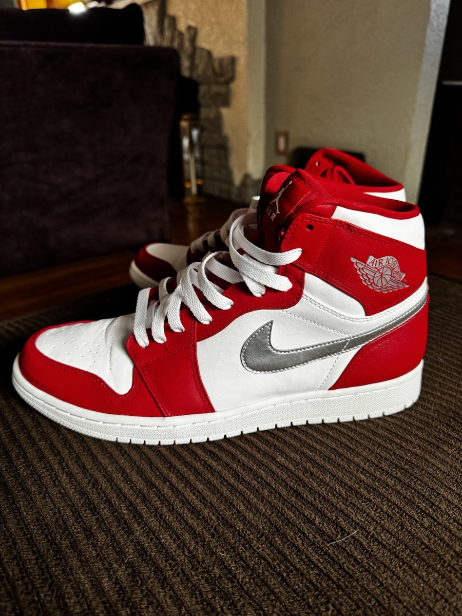 Jordan 1 Retro High Silver Medal for Sale | Authenticity Jordan 1 Retro High Silver Medal for Sale | Authenticity