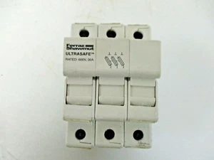 FERRAZ SHAWMUT600V 30A FUSE HOLDER USM3 C218548 - Picture 1 of 3