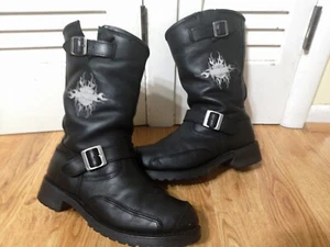 Stivali equitazione biker uomo Harley Davidson pelle nera ricamati taglia 10,5 - Foto 1 di 12