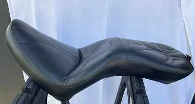 Asiento Gelcore Saddlemen usado para Harley Davidson Softail 1984-1999 Foto 1 de 4