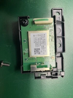 HISENSE 50R6E1 WIFI CARD (E10011844) - Image 1 of 3