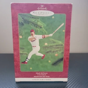 2000 Mark McGuire Cardinals Baseball MLB Hallmark Christmas Ornament - Picture 1 of 11
