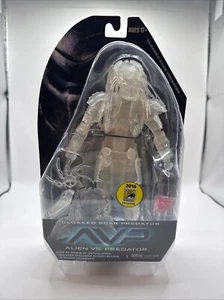 Modellino Cloaked Scar Predator AVP NECA 2016 esclusivo SDCC - Foto 1 di 7