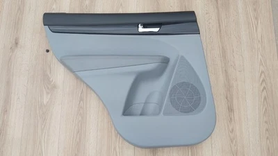 Kia Sorento 2011-2013 panel de puerta trasera izquierda gris Foto 1 de 4