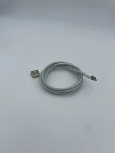 OEM Apple USB Charger Cable Cord Charger for Apple iPhone iPod 3ft White GENUINE - Picture 1 of 5