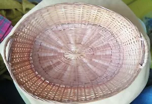 Vintage - Oval 13" Woven Bread Basket - Picture 1 of 3