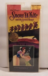 DISNEY SNOW WHITE AND THE SEVEN DWARFS SOUNDTRACK CASSETTE TOYS R US TAG $5SHIP - Picture 1 of 2