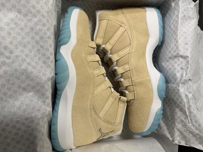 Size 6.5 - Air Jordan 11 Retro H-Town - Image 1 of 4