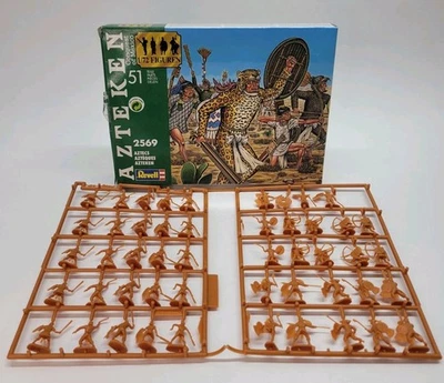 Juego de figuras de plástico Aztecas Revell 1/72 Conquista de México Aztecas #2569 Caja abierta Foto 1 de 4
