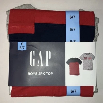 Paquete de 2 camisetas GAP para niños manga corta cómodas con logotipo sin etiquetas (gris jaspeado/rojo moderno) Foto 1 de 4
