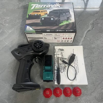 RC 1/64 Scale SUV Off-road truck 4WD Pickup Remote Control Drift Car Toy - Image 1 of 4