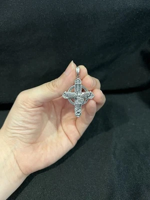 Colgante Cruz San Miguel Arcángel San Miguel de plata de ley 925 para mujer y hombre Foto 1 de 4