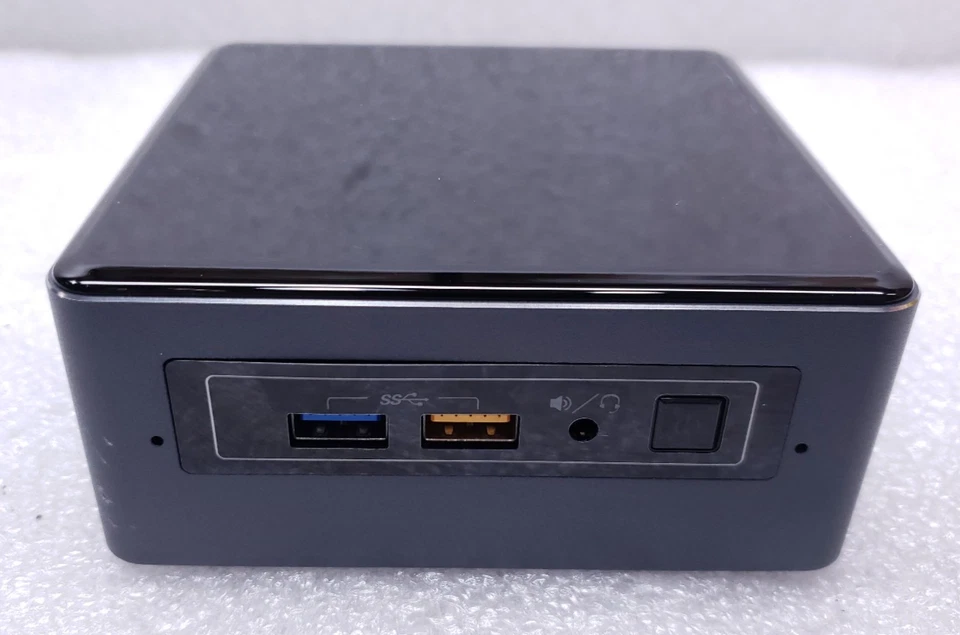 Intel NUC7i5BNH Core i5-7260U 2,2 GHz 8 GB RAM [sin unidad / sin sistema operativo] #99 Foto 1 de 4