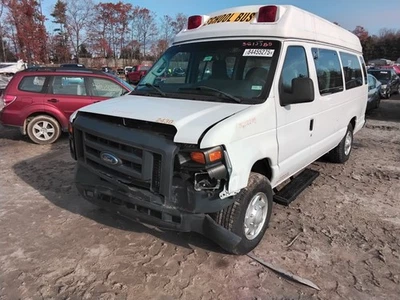 2013 Ford E250 Van Automatic Transmission OEM 110K Miles - LKQ439215972 - Image 1 of 4