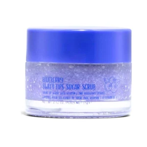 W7 Lips Blueberry Sugar Scrub With Vitamin E and Blueberry Extract KISSABLE - Picture 1 of 1