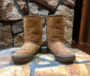 UGG Australia Boots Ultimate Short 5275 Boots Chestnut Mid Calf Women’s Size 8 - Picture 1 of 7