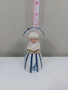 Vintage Royal Majestic Porzellan Biskuit 4" Figur Glocke MÄDCHEN singend (A9) - Bild 1 von 5