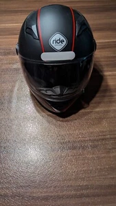 Schwarzer Motorradhelm - Marke: Ride ***Unbenutzt*** inkl. Motorradhandschuh - Bild 1 von 4
