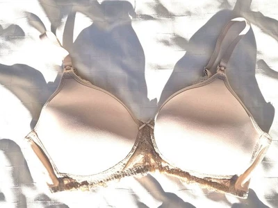 Sujetador de enfermería inalámbrico Wacoal #859321 NUEVO talla 36D. Beige Foto 1 de 4