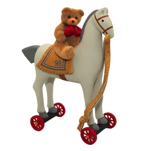 Hallmark Ornament: 1998 A Pony for Christmas, QX6316, 1er en Serie - Imagen 1 de 2