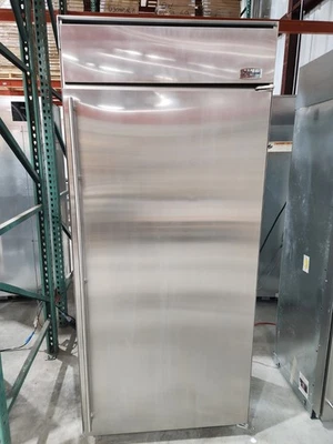 Refrigerador incorporado GE monograma ZIR36N Foto 1 de 4