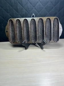 Vintage No 273 Griswold Crispy Corn Stick Pan, Cast Iron 930, Erie PA USA - Picture 1 of 8